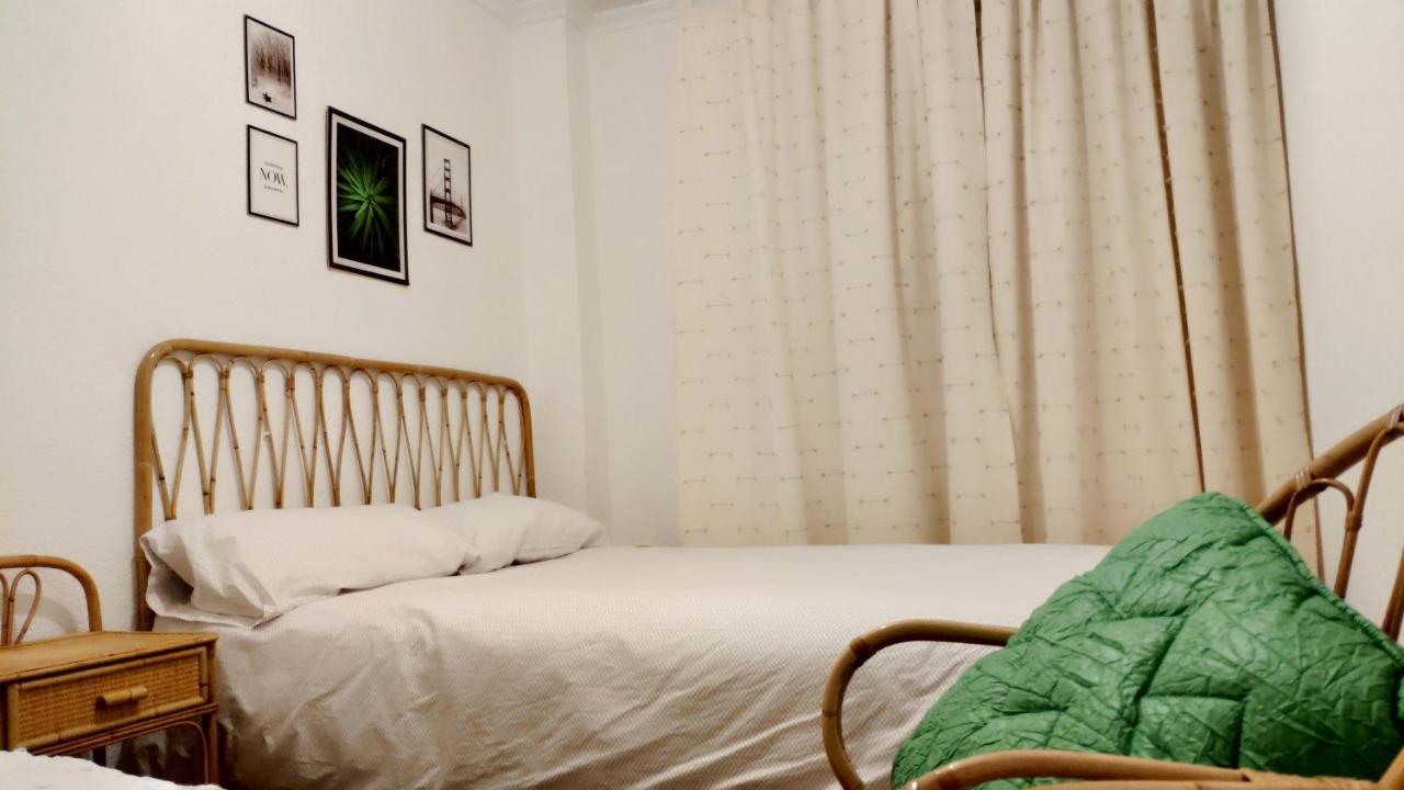 Perfect Apartment Near The Beach Аликанте Экстерьер фото