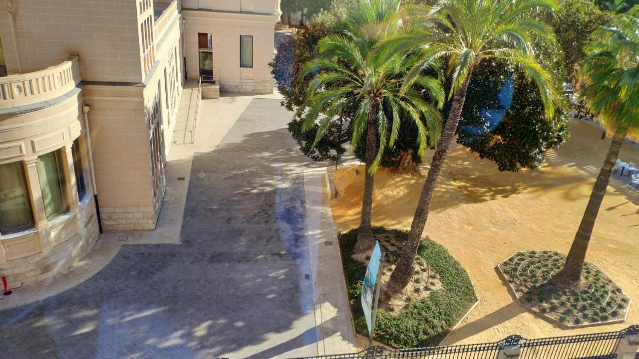 Perfect Apartment Near The Beach Аликанте Экстерьер фото